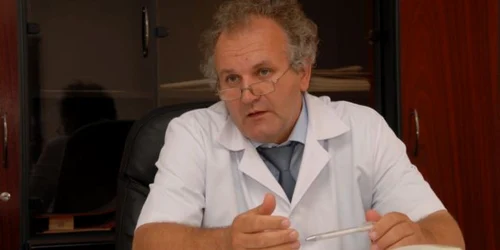 Conferenţiar doctor Florin Petrescu, managerul Spitalului Judeţean de Urgenţă din Craiova.