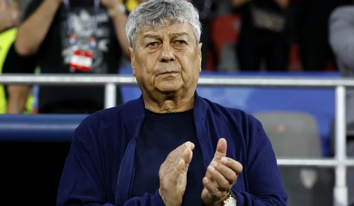 Mircea Lucescu se recuperează cu bine din operația de la șold (FOTO: EPA)