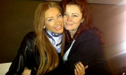 bianca dragusanu mama2 jpg