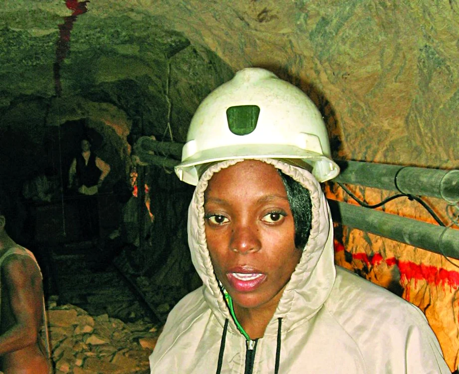 Un gram de aur la o sută de kilograme de minereu