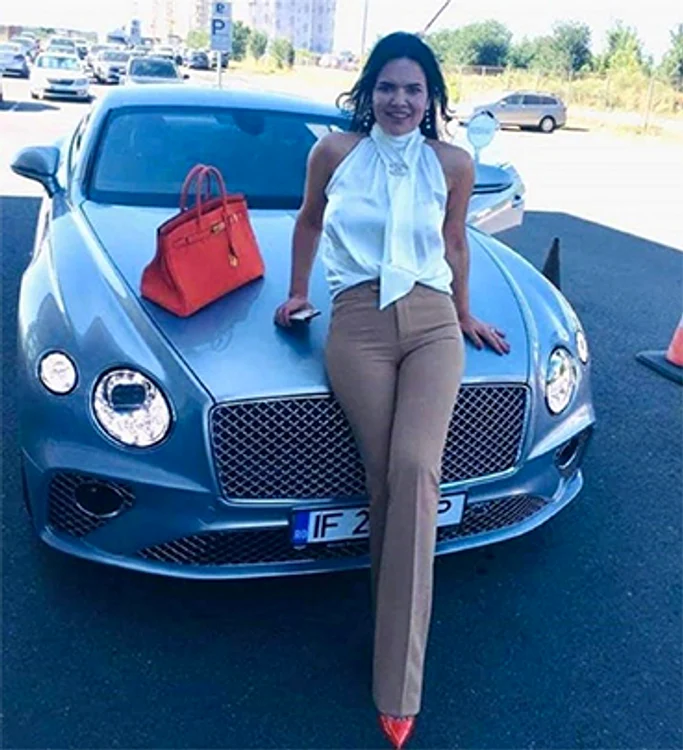 Ioana a primit de la Ilie o mașină de 250.000 de euro