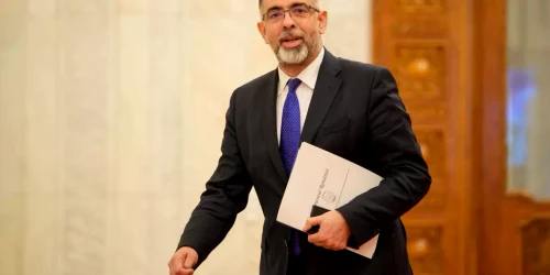 robert cazanciuc hepta e1744728399792 webp
