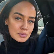 andreea raicu insta png