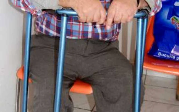 Slatina: Aproape 700 de olteni aşteaptă să primească proteze medicale