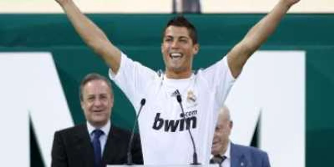 FOTBAL: Real Madrid a cheltuit peste un miliard de dolari pe jucători din 2003