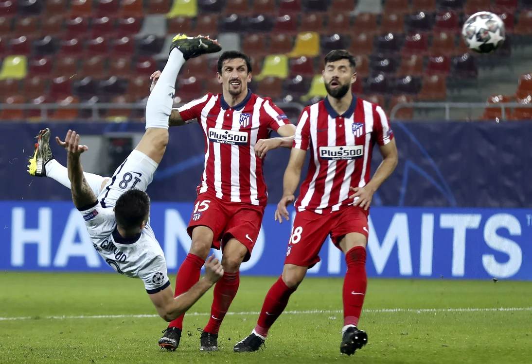 
    Giroud a marcat dintr-o foarfecăFoto: EPA-EFE  