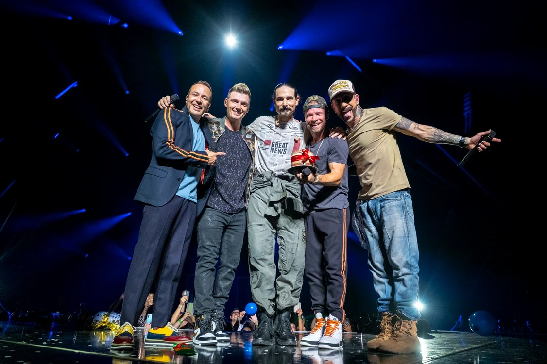 Backstreet Boys in turneul comeback DNA Tour Twitter (6) jfif