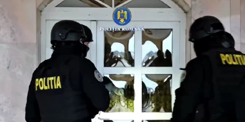 perchezitii la primaria calvini foto captura video opinia buzau png