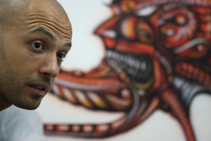 Mihai Mitoşeru şi-a pierdut căţelul pe care îl iubea enormFoto Sever Gheorghe