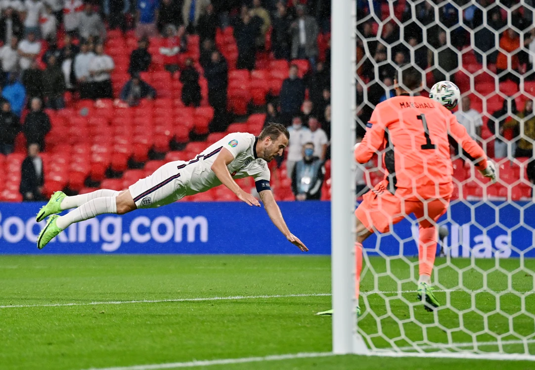 
    Harry Kane s-a luptat în van cu apărarea scoțianăFoto: Guliver / GettyImages  