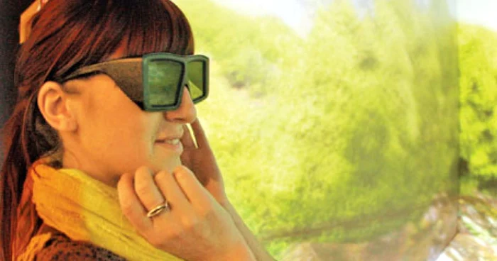 „Cubul virtual“ constă din patru ecrane pe care rulează imagini tridimensionale