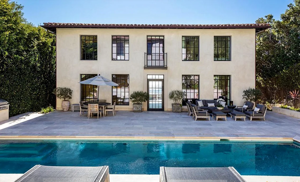 Robbie Williams and wife Ayda splash out $ 21 million on mega mansion in Malibu, CA, after making millions on X Factor deal jpeg