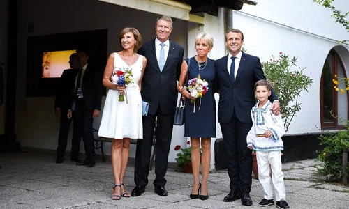 macron si iohannis bucuresti muzeul satului 3 jpg jpeg