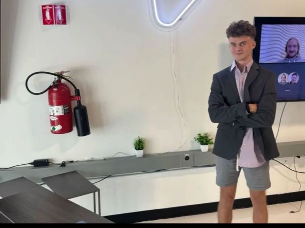  Edward Coristine, hackerul din echipa DOGE condusă de Elon Musk/ FOTO:X/@PNWNIC Edward Coristine 😂