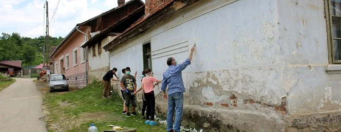 "Color the village" a transformat 29 de case din comuna Eftimie Murgu