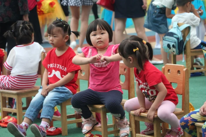 China îi îndeamnă pe tinerii de sex masculin să fie mai puţin „feminini” şi să se comporte mai „bărbateşte”. Foto: Pixbay