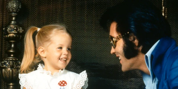 Lisa Marie Presley si Elvis Foto GettyImages 1405605249 jpg