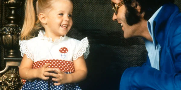 Lisa Marie Presley si Elvis Foto GettyImages 1405605249 jpg