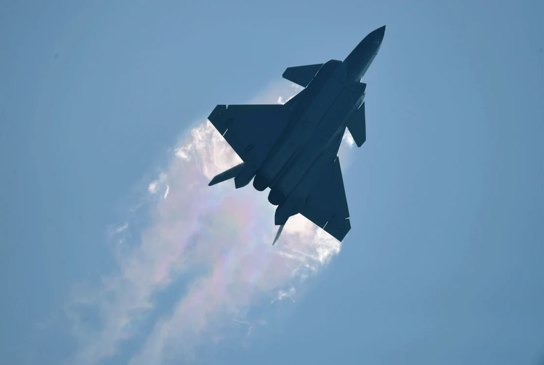 Avioanele J-20 prezentate la show-ul aerian de la Zhuhai FOTO Profimedia