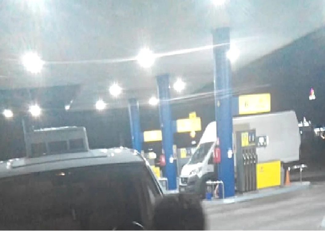 Benzinăria din Veştem - Sibiu în care un cetăţean bulgar a fost găsit mort în maşină Foto Adevărul