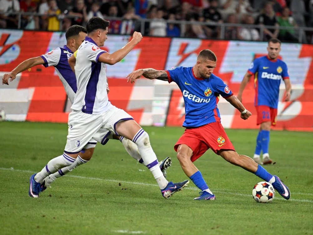 FCSB a debutat cu o victorie, 2-0 cu FC Argeș, în noul an competițional (Foto: sportpictures)