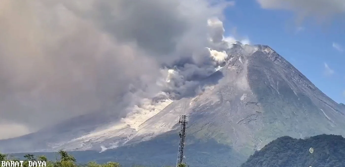 Vulcanul Merapi a erupt din nou (Foto: captură video)
