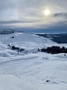 Imagini de iarnă din Bucegi. FOTO