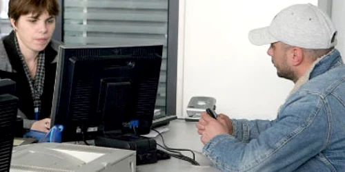 Raportaţi la bancă datele personale până la finele lunii!