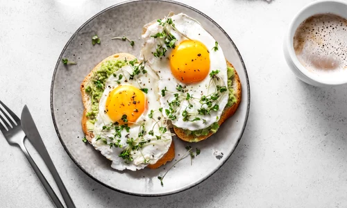 Moduri de a gati oua pentru a slabi  Sursa foto shutterstock 1936575523 jpg