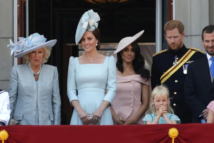 Camilla, Kate, Meghan şi Harry, în vremurile când totul era bine (Foto: Profimedia)