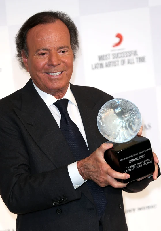 Julio Iglesias, Getty  