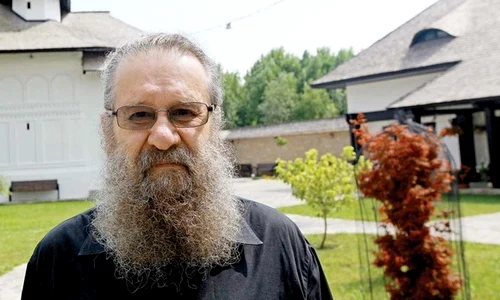 1 nelu la bloc jpg jpeg