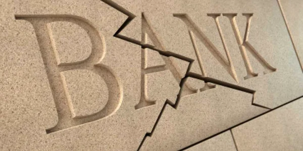 Sectorul bancar spaniol, afectat de criză şi în următoarele 18 luni, susţine S&P