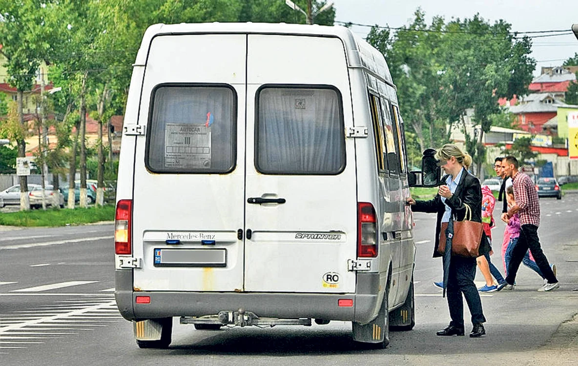 
    Profesorii se plâng că nu le sunt decontați la timp banii pentru transport   