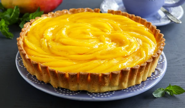 Tarta cu mango  Sursa foto shutterstock 256127164 jpg