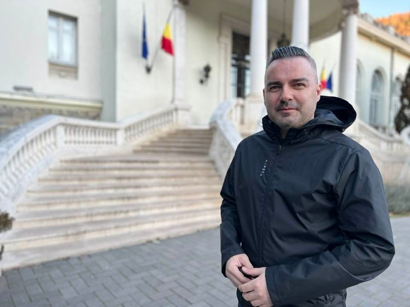 Jurnalistul Marius Buga, condamnat la închisoare pentru sex cu doi minori instituţionalizaţi