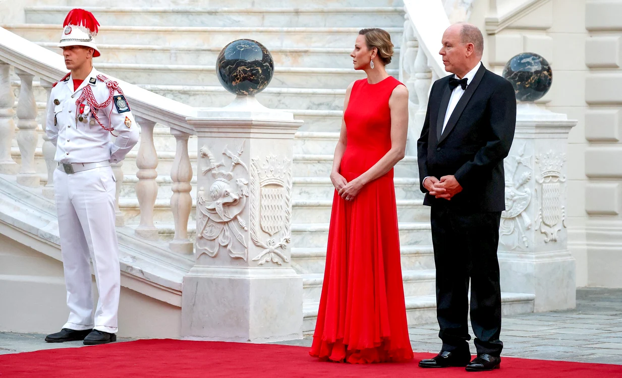 Prințul Albert și Prințesa Charlene de Monaco au organizat un dineu de stat în cinstea soților Macron, Profimedia (9) jpg