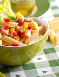 Salata de paste cu ton  Sursa foto shutterstock 248685805 jpg