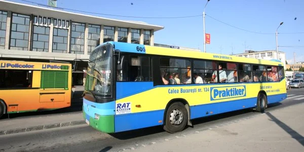 Autobuzele de pe linia 17 vor avea capăt la gară. Foto: Arhivă