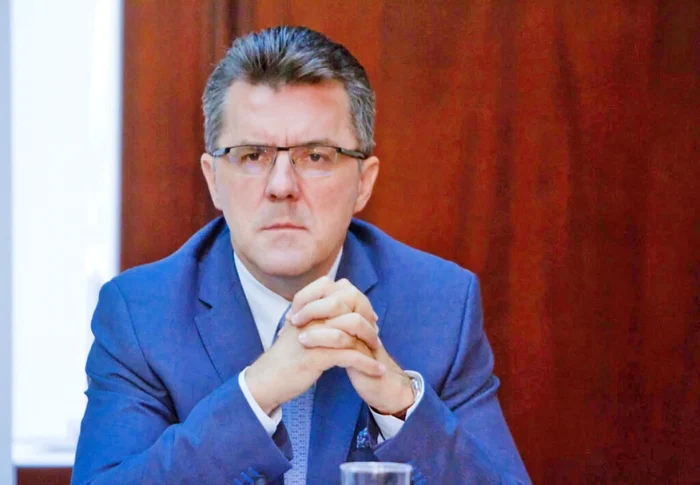 Dan Dungaciu ar putea să-i ia locul lui Călin Georgescu. Foto arhivă