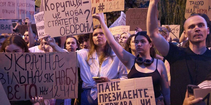 De ce este Biroul Anticorupție al Ucrainei, în centrul protestelor împotriva lui Zelenski. Pe cine deranjează?