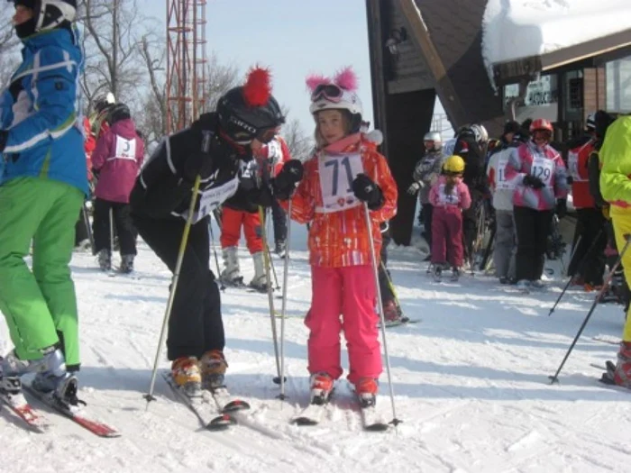 Sezonul de schi pe pârtia Cozla a început în ianuarie 2015 FOTO Adevărul