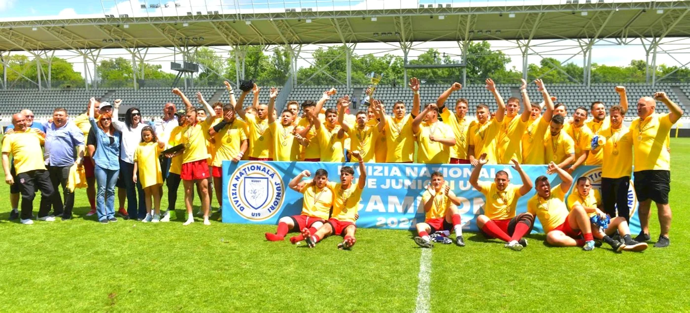 Dinamoviștii, noii campioni naționali la rugby U19 (FOTO: Rugby Romania)