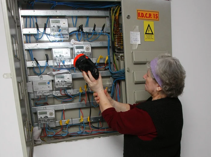 
    Patru localităţi dâmboviţene au rămas, parţial, fără curent electricFoto Click!  