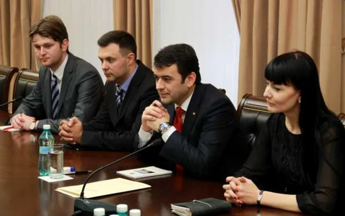 Chiril Gaburici a exprimat interesul autorităţilor moldoveneşti pentru colaborarea cu FMI. FOTO www.gov.md