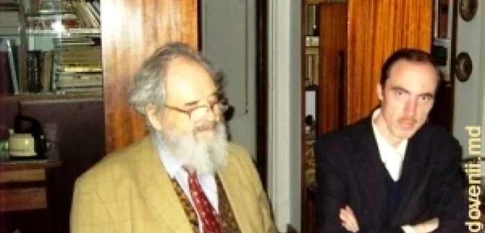 Petre Achiţenie cu fiul său