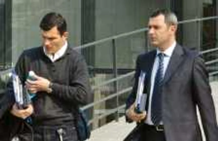 Cei doi antrenori, Ioan Sabău şi Mircea Rednic, sunt fără angajament