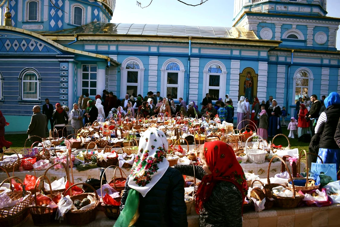 Ziua de Paște la biserica din sarichioi FOTO: Asociația Delta Dunării