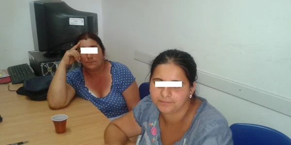 Două „ghicitoare” s-au ales cu dosar penal după ce au lăsat o femeie  fără bani şi bijuterii