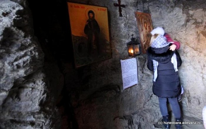 manastire hunedoara prislop si nandru foto daniel guta adevarul